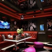 深圳KTV招聘,深圳高端夜店,生意正兴旺急缺人手快来帮忙