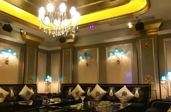上海高端夜总会KTV急招兼职模特日结高薪承诺不拖欠
