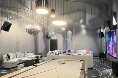 驻马店KTV招聘兼职/礼宾员,待遇十分优厚诚邀你一同奋进