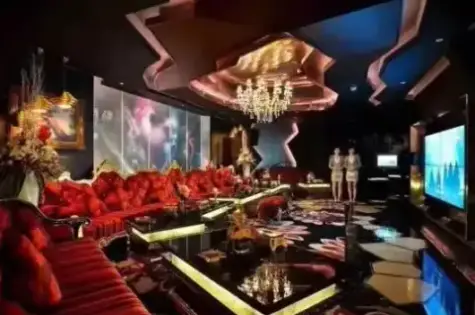 重庆档次高夜场招聘礼仪/酒促销员,加入商务夜店,共赴财富途